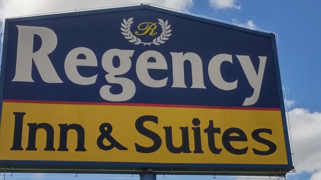 Country Regency Inn & Suites hotel detail image 2