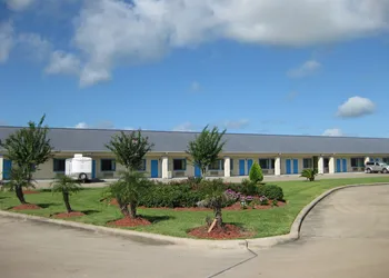 Scottish Inn and Suites hotel thumbnail 2