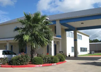 Scottish Inn and Suites hotel thumbnail 3