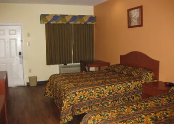 Scottish Inn and Suites hotel thumbnail 7