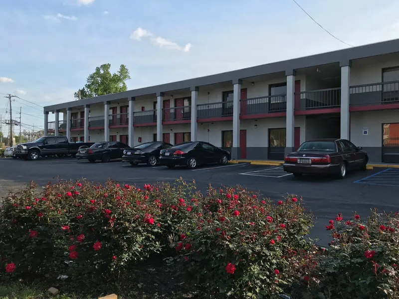 Americas Best Value Inn Ft. Jackson hotel detail image 2
