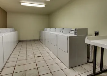 InTown Suites Extended Stay New Orleans - Metairie hotel thumbnail 3