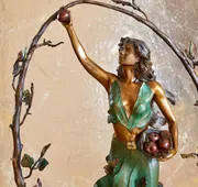 Orchard Garden Hotel hotel detail image 5