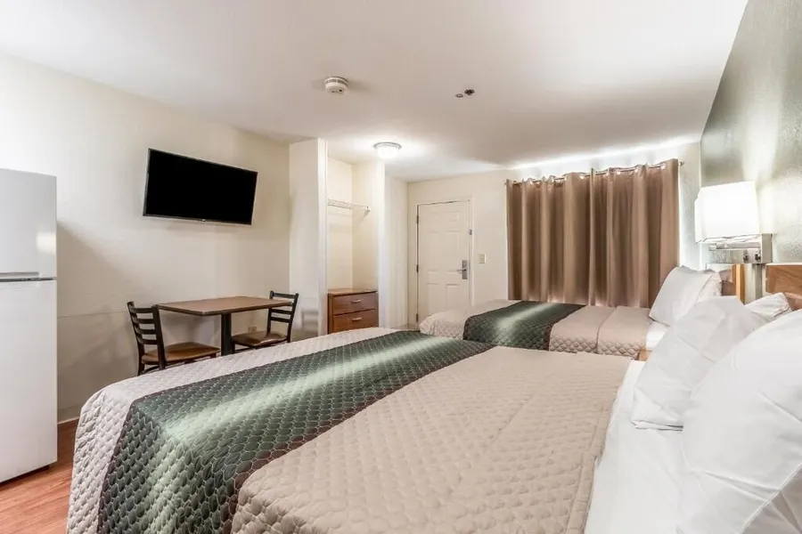 Studio 51 Extended Stay Hotel hotel detail image 6