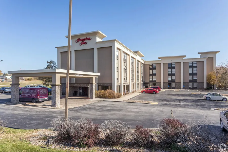 Hampton Inn Des Moines-Airport hotel detail image 2