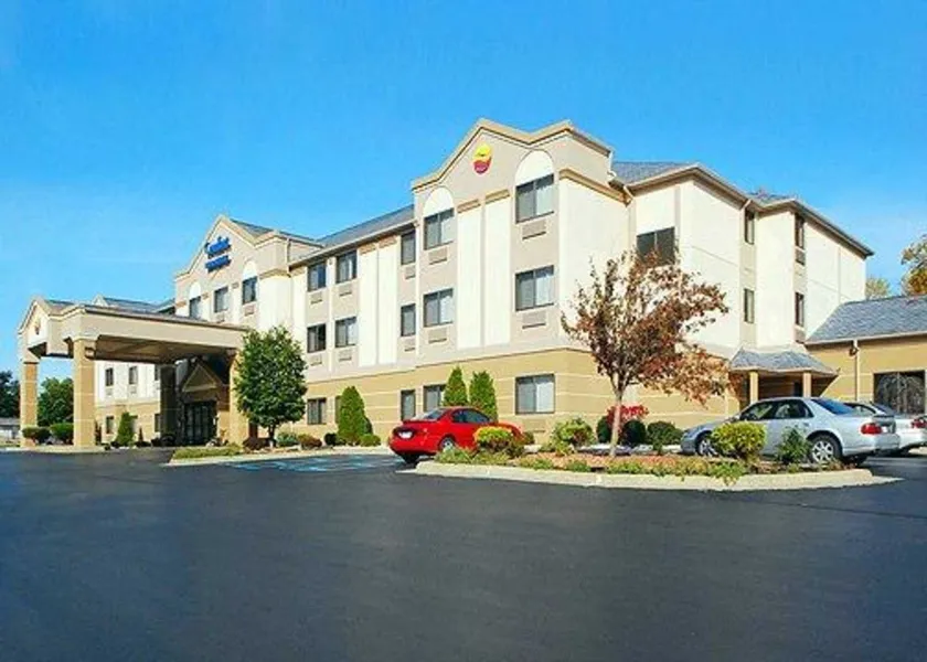 Comfort Inn & Suites Jackson North hotel detail image 2