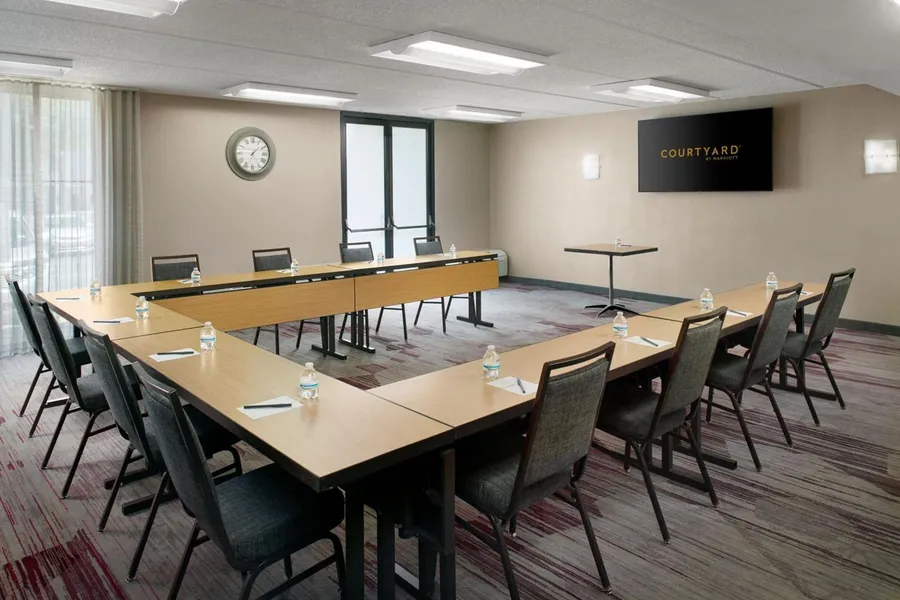 Courtyard By Marriott Augusta hotel detail image 6