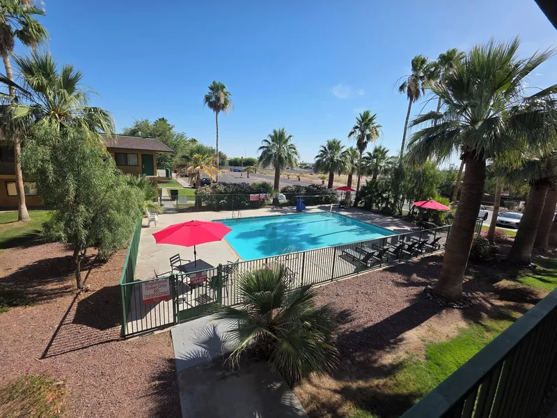 Econo Lodge Inn & Suites Yuma hotel detail image 2