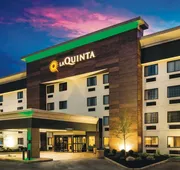 La Quinta Inn & Suites by Wyndham Cincinnati NE - Mason hotel detail image 4