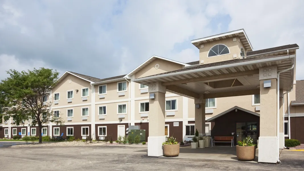 Holiday Inn Express Deforest by IHG hotel detail image 2