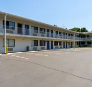 Motel 6 Redding, CA - Central hotel detail image 4