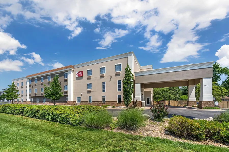 Best Western Plus Eastgate Inn & Suites hotel detail image 2