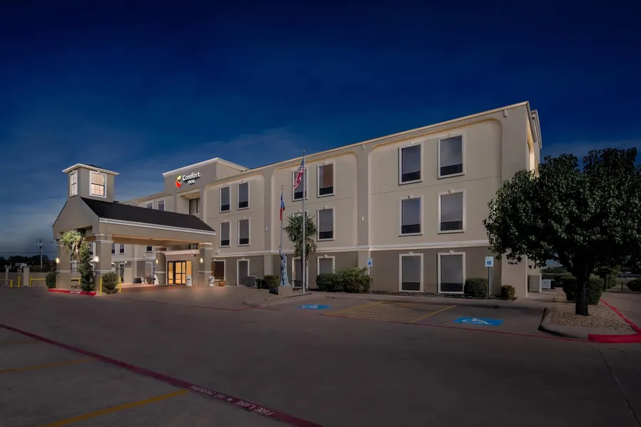 Comfort Inn Corsicana East hotel detail image 2
