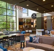 Pittsburgh Airport Marriott hotel detail image 3