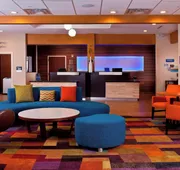 Fairfield Inn & Suites by Marriott Houston Hobby Airport. hotel detail image 3