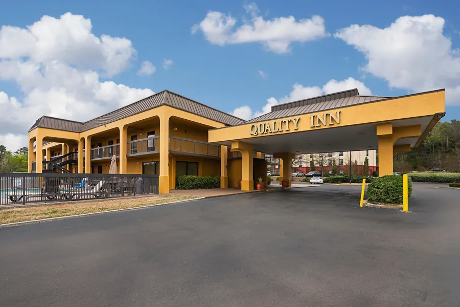 Quality Inn Airport - Southeast hotel detail image 2
