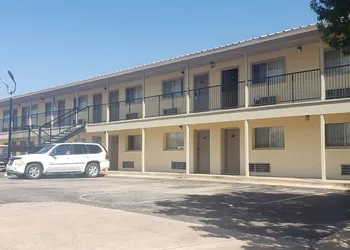 Gold Key Inn hotel thumbnail 3