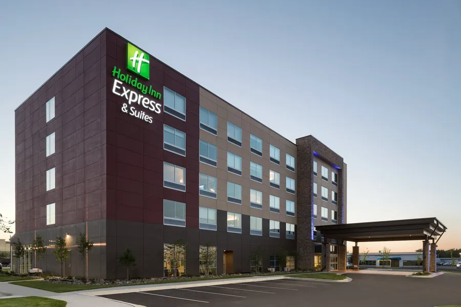 Holiday Inn Express & Suites Duluth North - Miller Hill by IHG hotel detail image 2