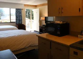 Skylite Motel hotel thumbnail 8
