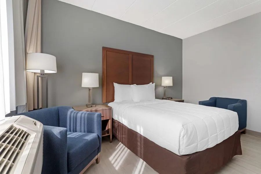 Clarion Hotel & Suites BWI Airport North hotel detail image 6