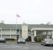 Quality Inn Fayetteville near Historic Downtown Square hotel detail image 3