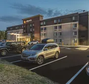 La Quinta Inn & Suites by Wyndham Salem NH hotel detail image 3