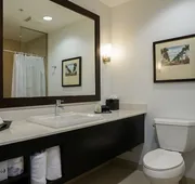 The Banyan Hotel Fort Myers, Tapestry Collection by Hilton hotel detail image 7