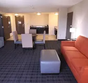 Hampton Inn & Suites Seneca-Clemson Area hotel detail image 5