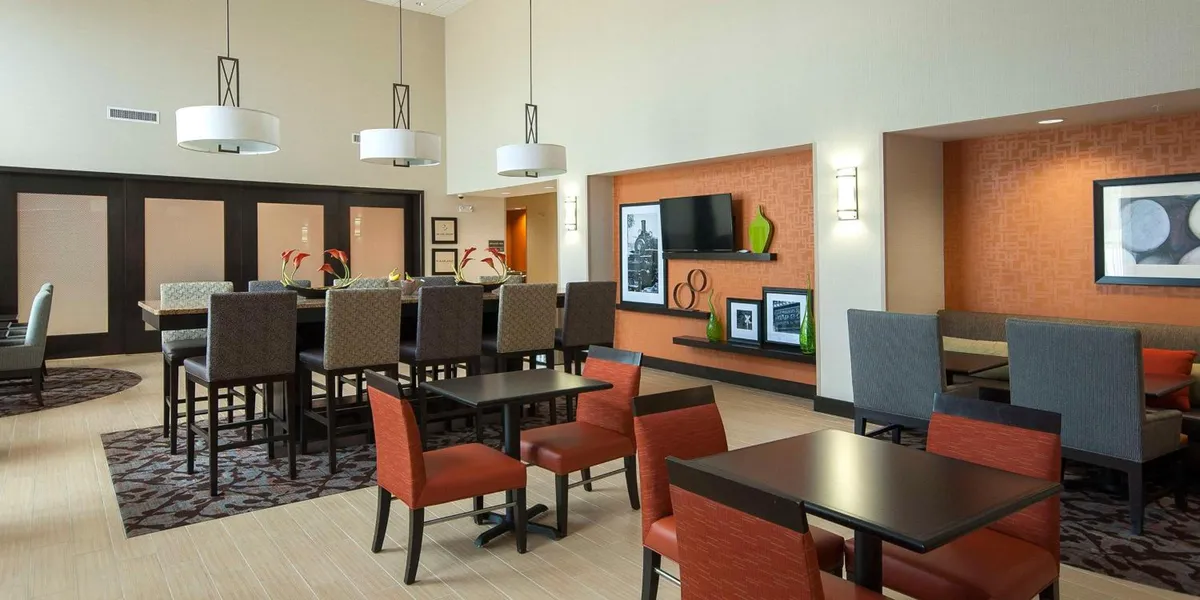Hampton Inn & Suites Seneca-Clemson Area hotel detail image 6