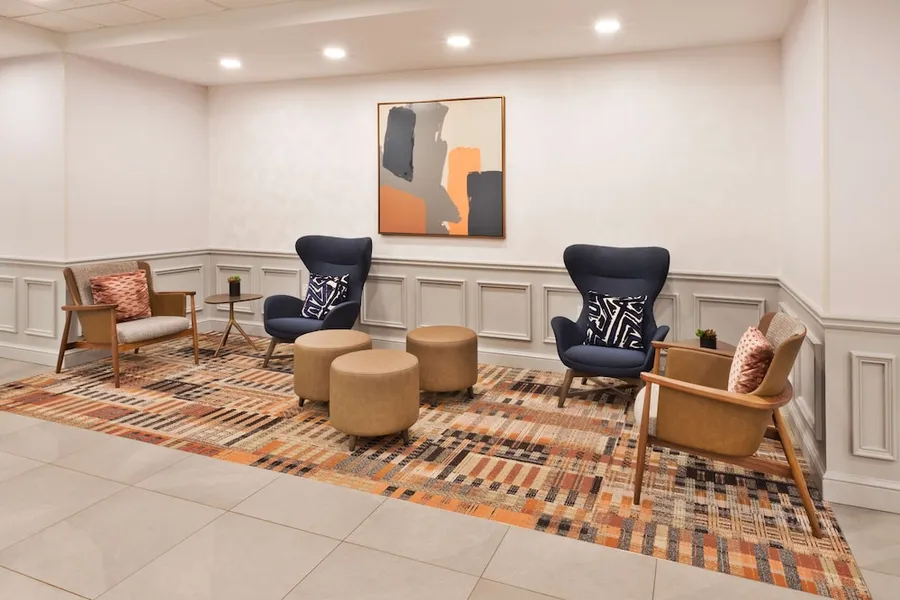 Hampton Inn & Suites Lanett-West Point hotel detail image 2