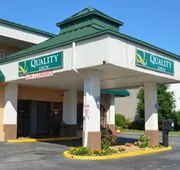 Quality Inn Bowling Green South hotel detail image 3