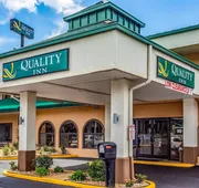Quality Inn Bowling Green South hotel detail image 4
