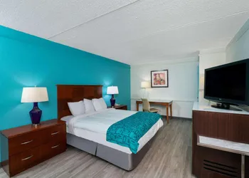 Howard Johnson by Wyndham Atlanta College Park hotel thumbnail 3