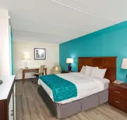 Howard Johnson by Wyndham Atlanta College Park hotel detail image 4