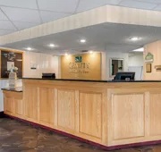 Quality Inn & Suites Mansfield hotel detail image 3