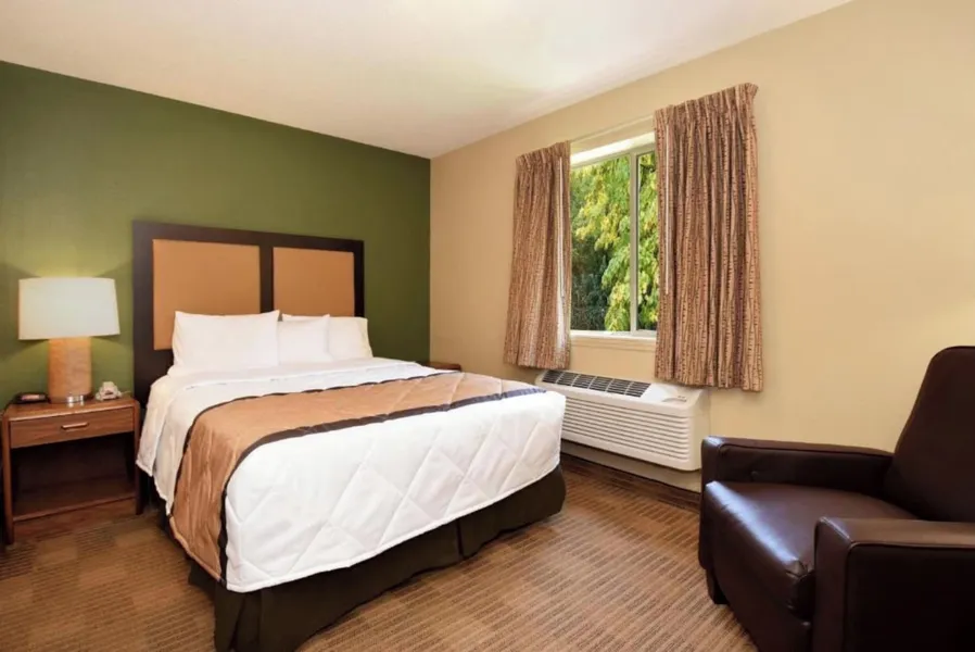 Studio 6 Suites Jackson Ridgeland MS hotel detail image 6