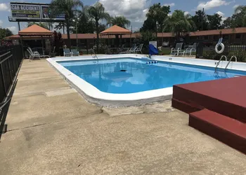 Silver Princess Motel hotel thumbnail 2