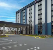 Best Western Plus Meadowlands hotel detail image 4