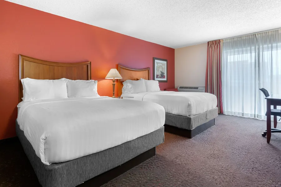 Holiday Inn Express Chicago-Downers Grove by IHG hotel detail image 6