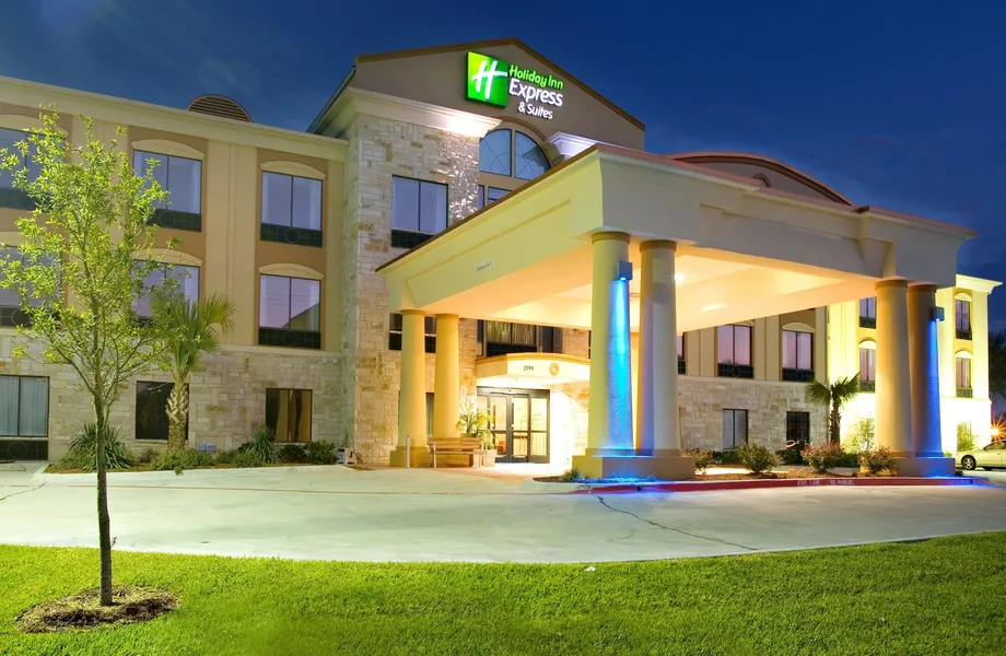 Holiday Inn Express Suites Beeville by IHG hotel detail image 2