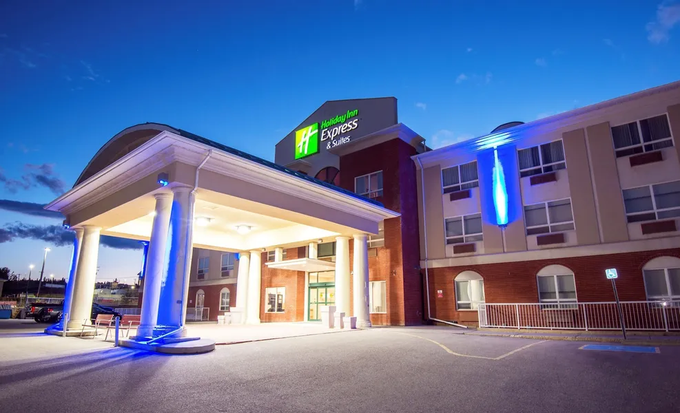 Holiday Inn Express Hotel & Suites Hinton by IHG hotel detail image 6