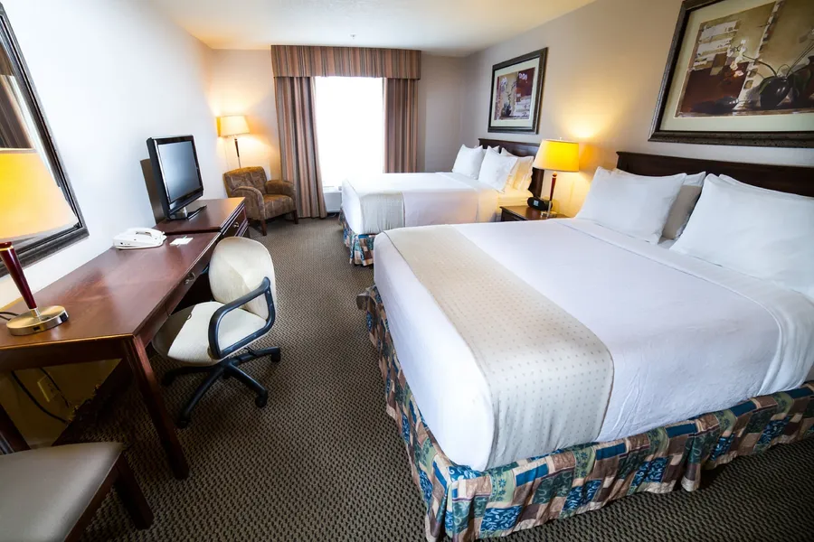 Holiday Inn Hotel & Suites West Edmonton by IHG hotel detail image 6