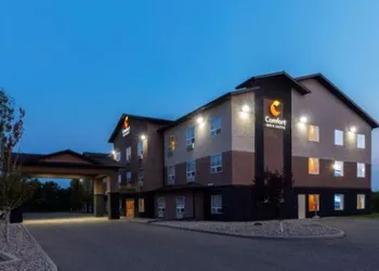 Comfort Inn & Suites hotel thumbnail 6