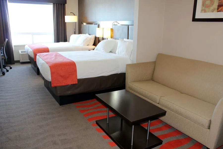 Chateau Inn & Suites Bonnyville hotel detail image 6