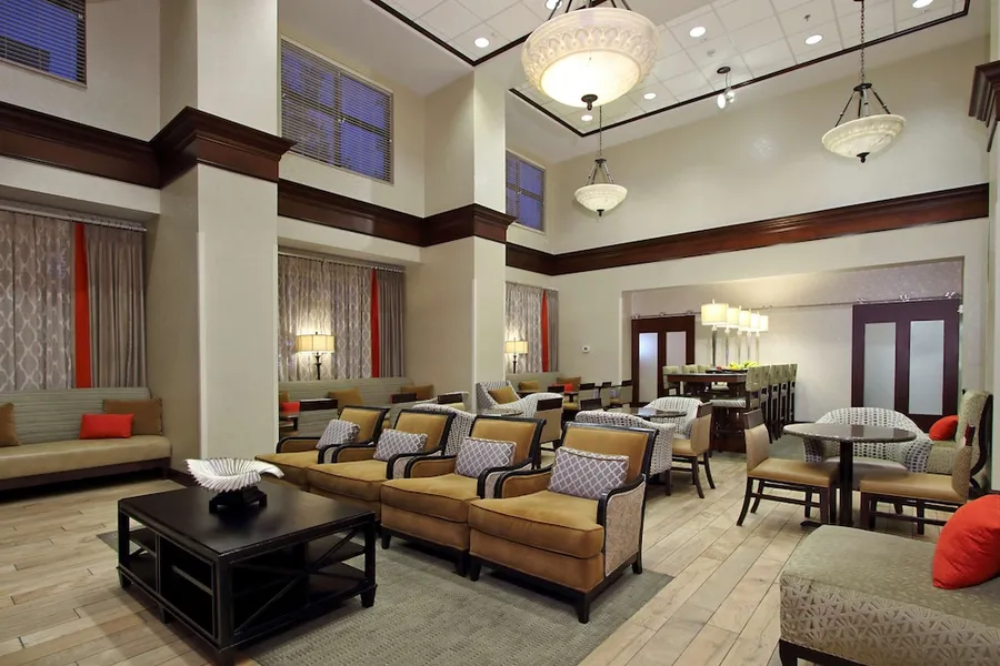 Hampton Inn & Suites Florence-Downtown hotel detail image 2