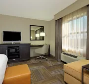 Hampton Inn & Suites Florence-Downtown hotel detail image 5