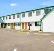 Econo Lodge Newport hotel detail image 3