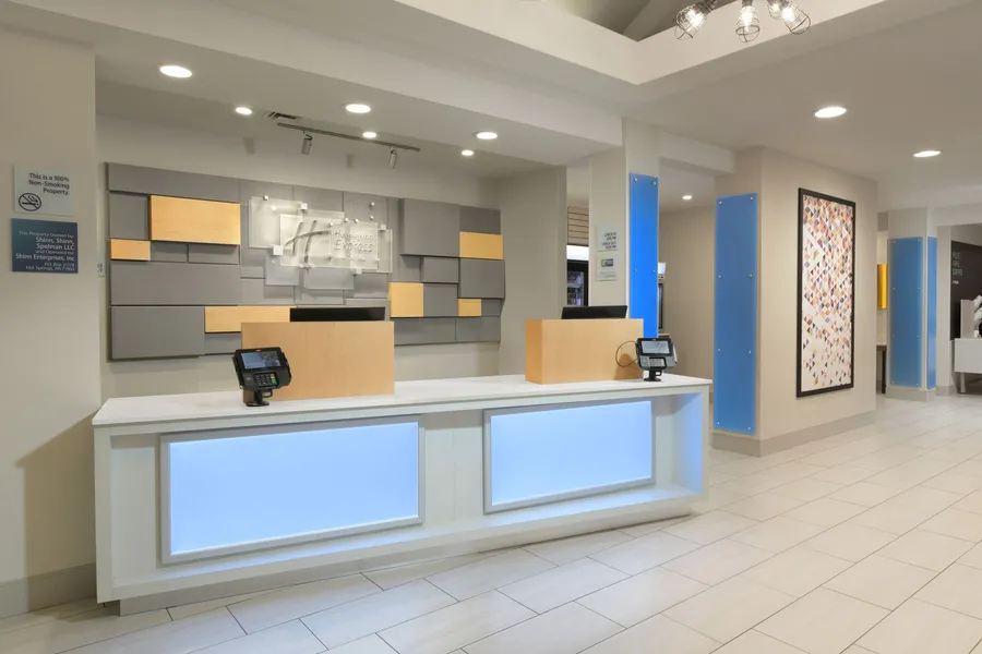 Holiday Inn Express Hotel & Suites Camden by IHG hotel detail image 2