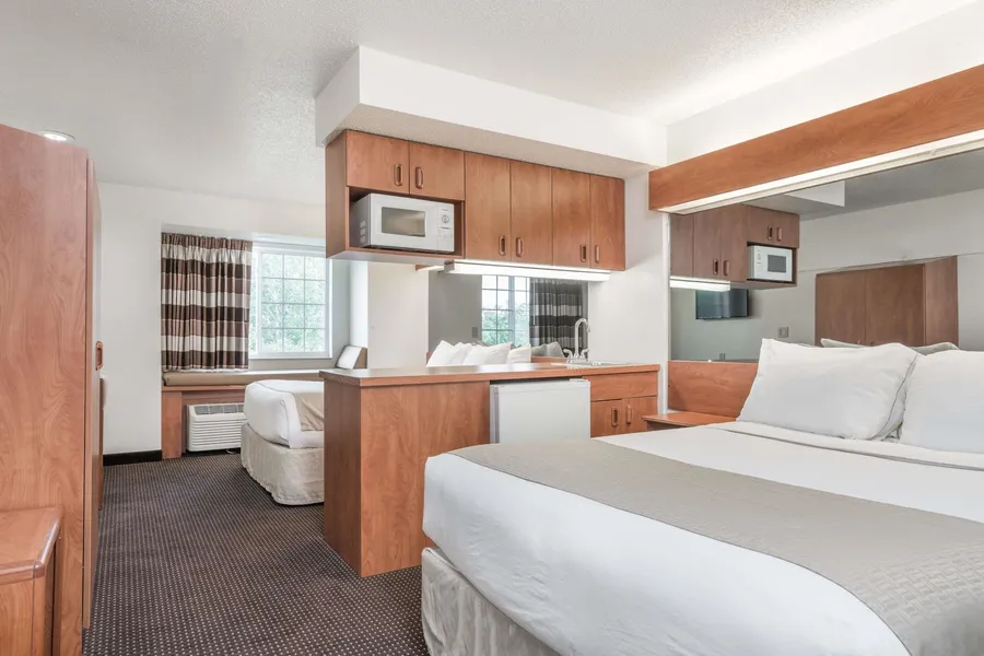 Microtel Inn & Suites by Wyndham Rice Lake hotel detail image 6