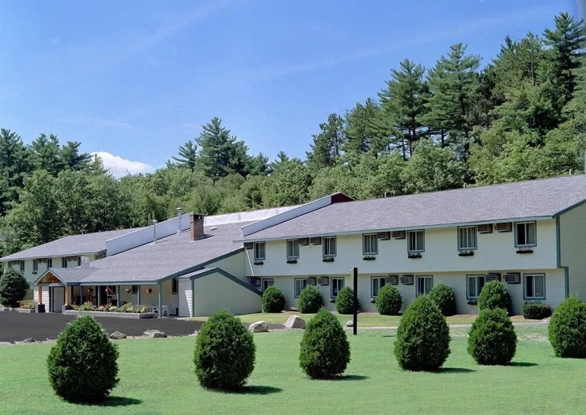 Eastern Inn & Suites hotel detail image 2